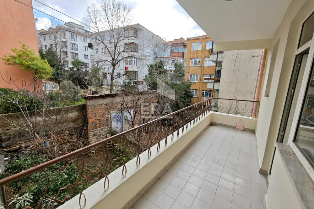 ÜSKÜDAR ZEYNEP KAMİLDE GENİŞ 2+1 KİRALIK DAİRE