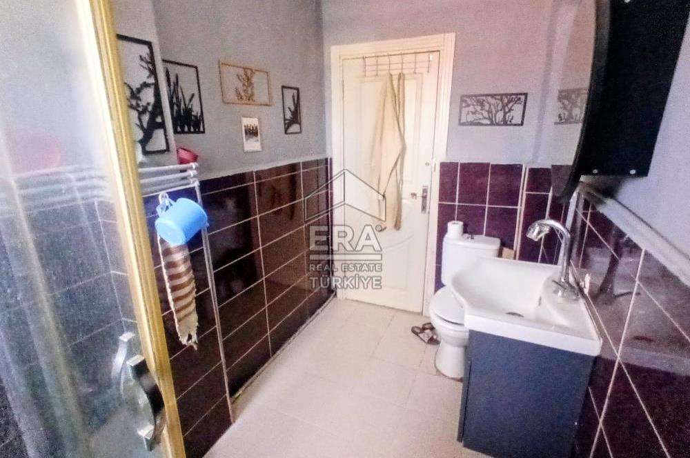 VALİDE ATİK'DE GENİŞ VE BAKIMLI 2+1 KİRALIK DAİRE 