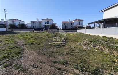 SEFERİHİSAR'DA 300 M2 İMARLI SATILIK ARSA