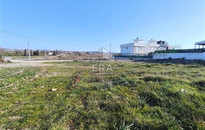 SEFERİHİSAR'DA 300 M2 İMARLI SATILIK ARSA