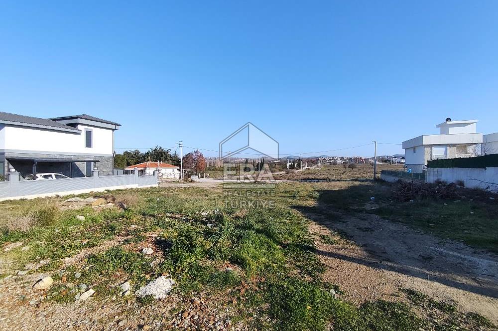 SEFERİHİSAR'DA 300 M2 İMARLI SATILIK ARSA