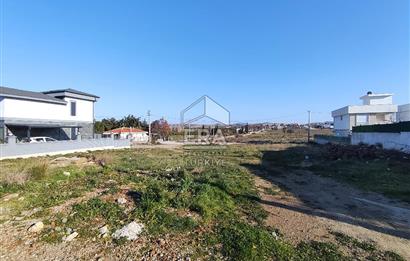 SEFERİHİSAR'DA 300 M2 İMARLI SATILIK ARSA