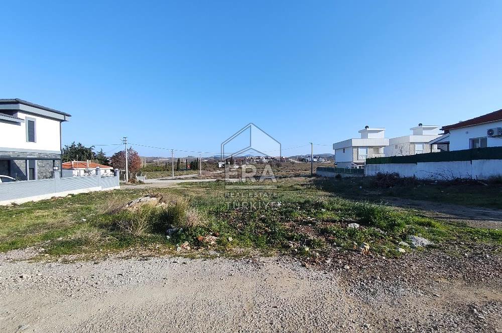 SEFERİHİSAR'DA 300 M2 İMARLI SATILIK ARSA