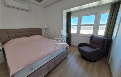 ÇEŞME YALIDA DENİZE YÜRÜME MESAFESİNDE HAVUZLU 4+1 VİLLA