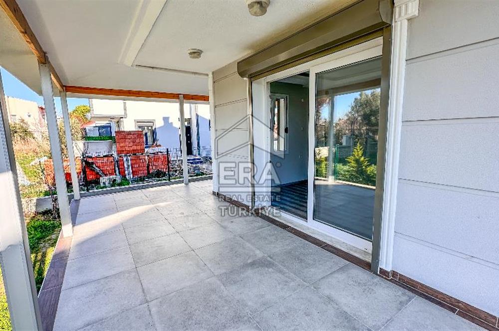 ERA ANGEL'DAN Ayvalık Altınova'da Denize 200mt 3+1 Satılık Villa