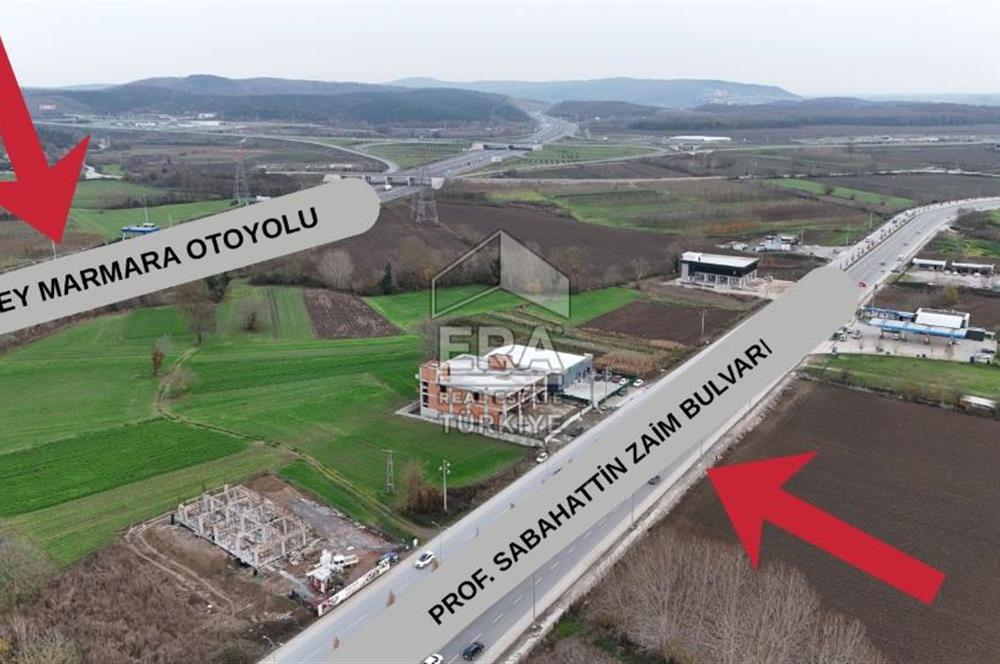 ERA KARAT Adapazarı Yenikent Yolunda Ticari Komple Kiralık Bina