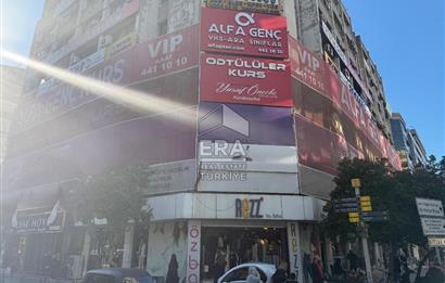 ŞAİR EŞREF BULVARI ÜZERİNDE 1297 M2 OFİS KATI