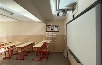 ŞAİR EŞREF BULVARI ÜZERİNDE 1297 M2 OFİS KATI