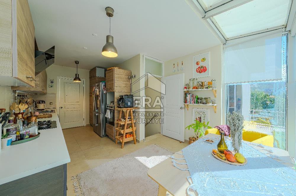 Uskumruköy Belkıs Konaklarında Sosyal Tesisli Müstakil Villa