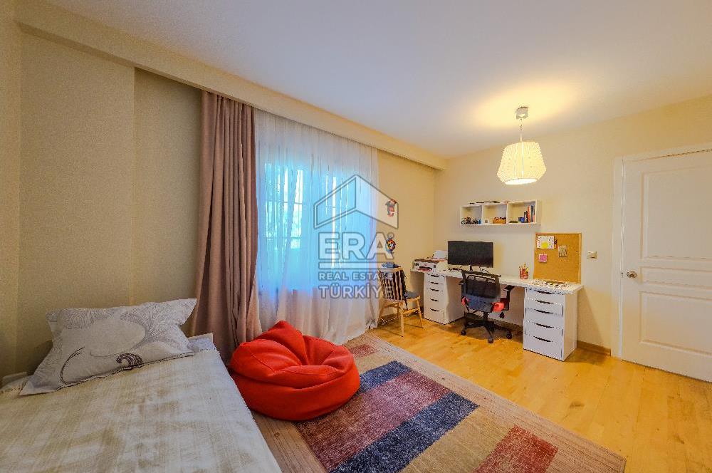 Uskumruköy Belkıs Konaklarında Sosyal Tesisli Müstakil Villa