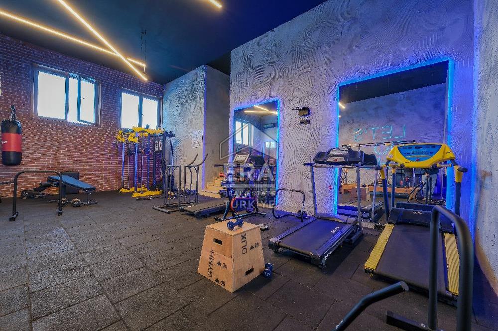 Uskumruköy Belkıs Konaklarında Sosyal Tesisli Müstakil Villa