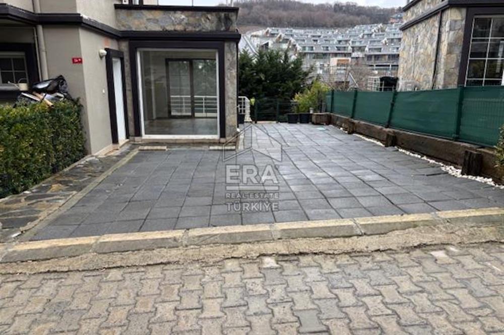 Uskumruköyün Seçkin Sitesi Belkıs Konaklarında 7+1 İkiz Villa