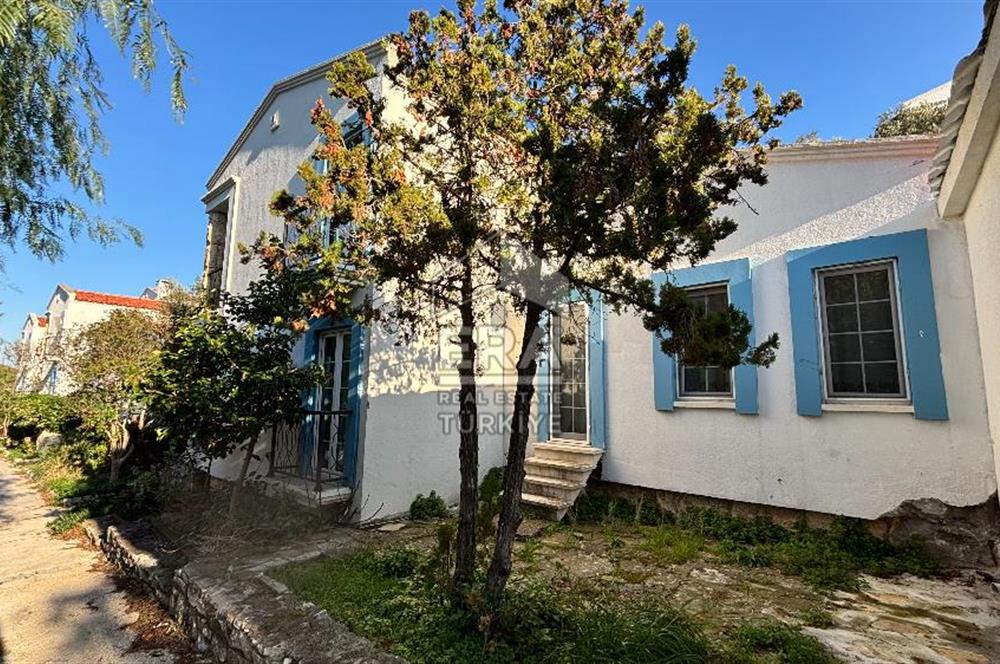 Foça Olivia Village Sitesi 2+1 Bahçe Katı Satılık