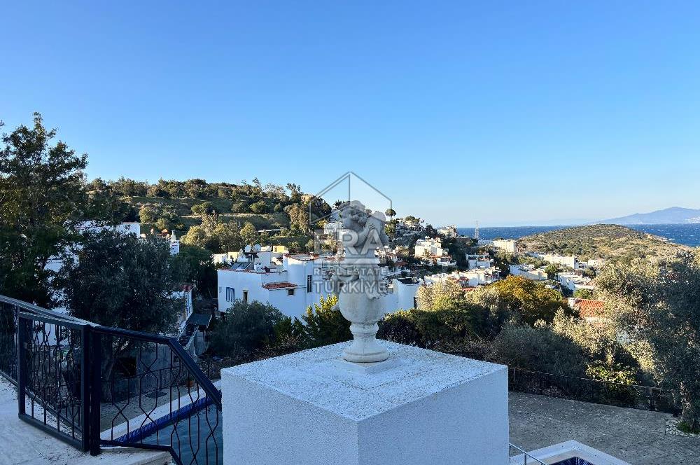 Foça Olivia Village Sitesi 2+1 Bahçe Katı Satılık