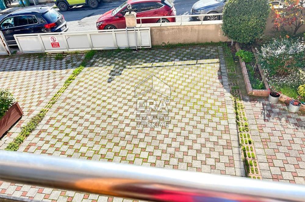 Zekeriyaköy çarşı da dubleks geniş teras lı ferah kiralık konut