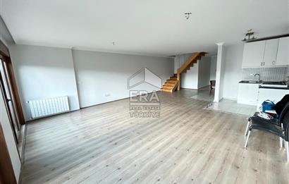 Zekeriyaköy çarşı da dubleks geniş teras lı ferah kiralık konut