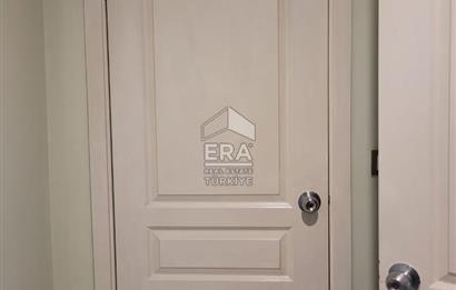 ÜSKÜDAR GÜZELTEPE' DE 65 M2 CADDE ÜZERİ KİRALIK DÜKKAN