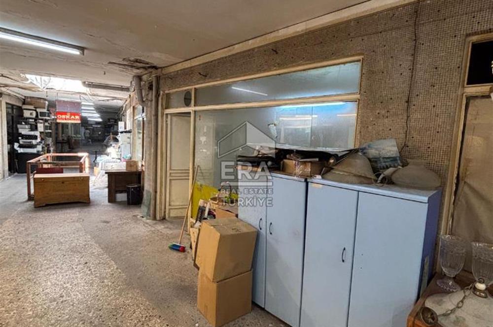 ERA ELITE'den ÜSKÜDAR KAPALIÇARŞI'DA 1+0 SATILIK DÜKKAN
