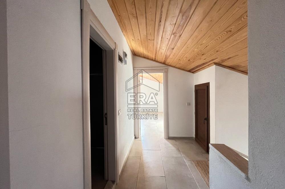 Datça Merkezde Yıllık Kiralık 3+1 Ayrı Mutfaklı 120m² Dubleks