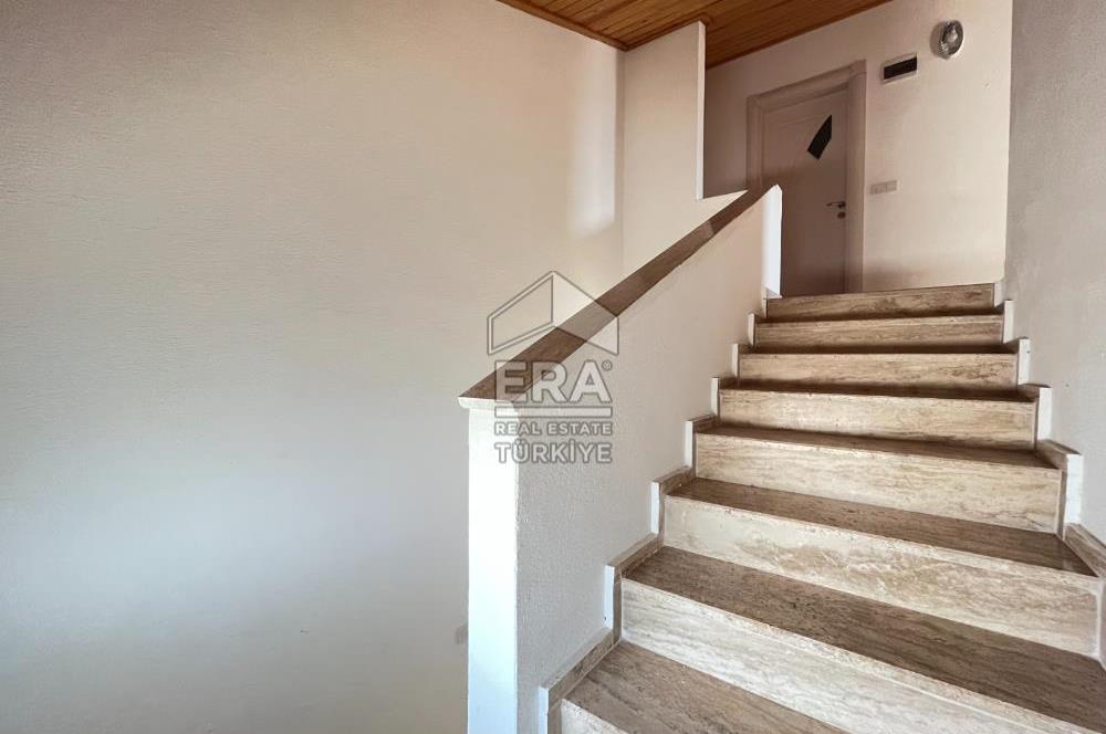 Datça Merkezde Yıllık Kiralık 3+1 Ayrı Mutfaklı 120m² Dubleks