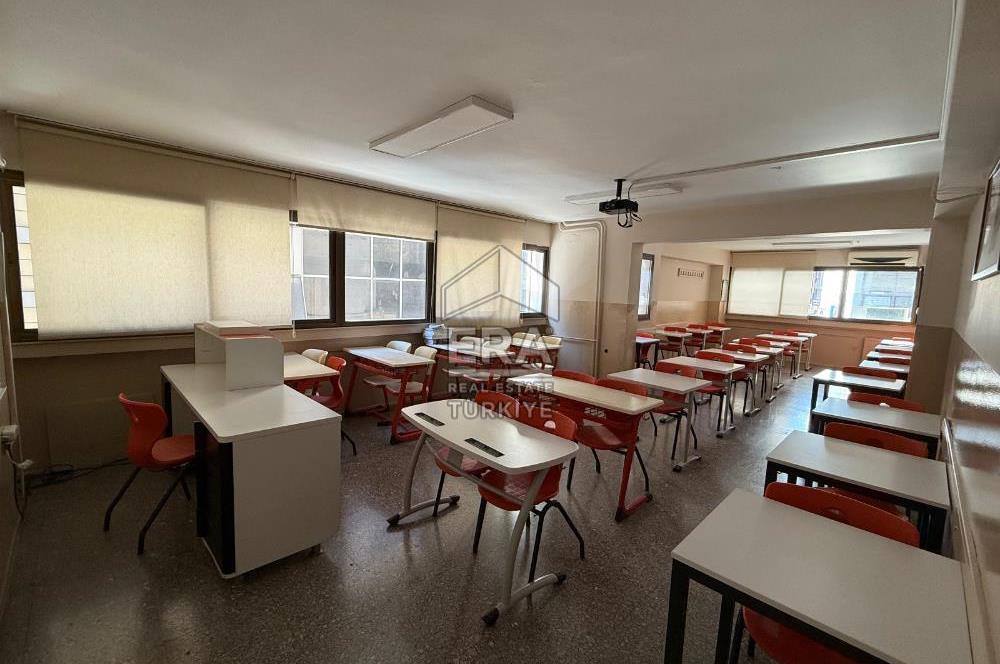 ŞAİR EŞREF BULVARI ÜZERİNDE 1297 M2 OFİS KATI