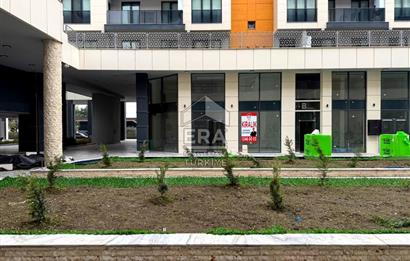 AYYILDIZ KONUTLARI'NDA KİRALIK KÖŞE CEPHE DÜKKAN