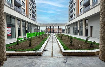 AYYILDIZ KONUTLARI'NDA KİRALIK KÖŞE CEPHE DÜKKAN