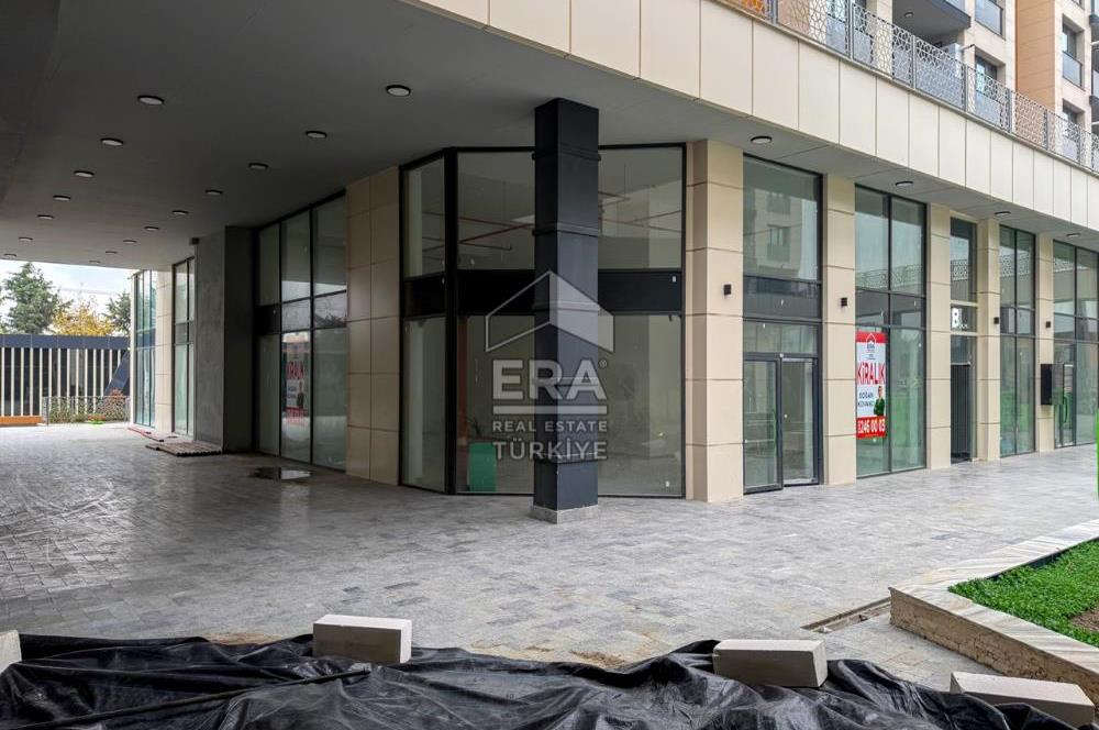 AYYILDIZ KONUTLARI'NDA KİRALIK KÖŞE CEPHE DÜKKAN