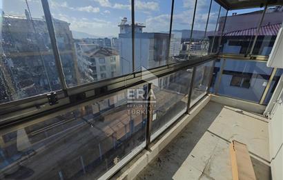 TORBALI MERKEZDE SIFIR BİNADA KİRALIK 1+1 DAİRELER