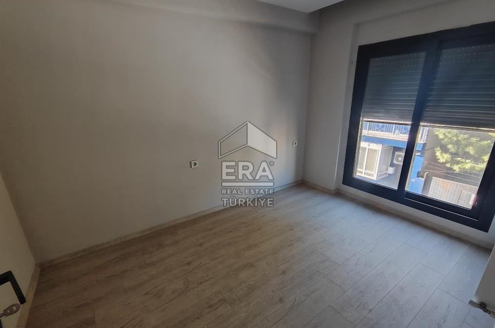 İZBANA YÜRÜME MESAFESİNDE SİFİR BİNADA KİRALİK 1+1 DAİRELER