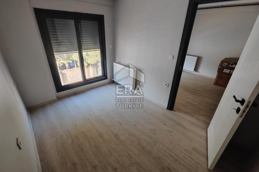 İZBANA YÜRÜME MESAFESİNDE SİFİR BİNADA KİRALİK 1+1 DAİRELER