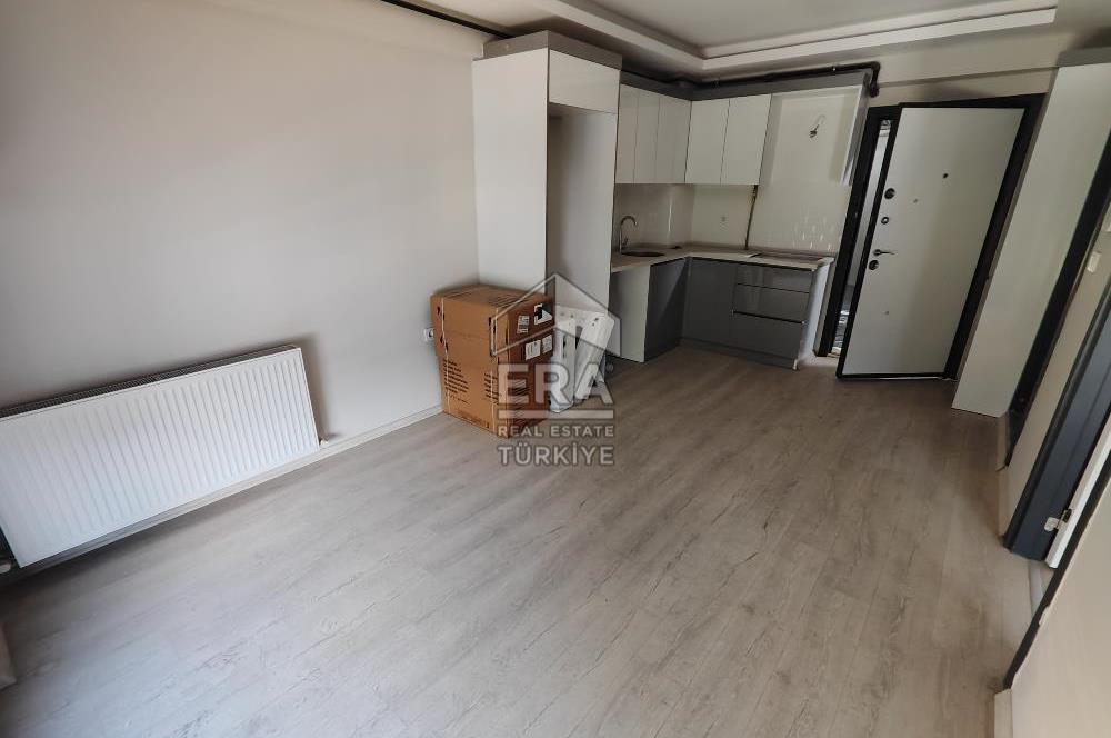 İZBANA YÜRÜME MESAFESİNDE SİFİR BİNADA KİRALİK 1+1 DAİRELER