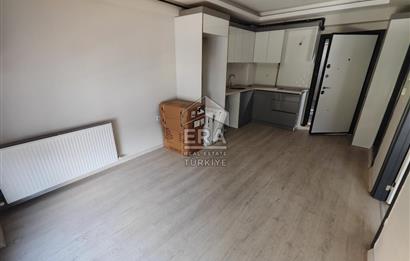 İZBANA YÜRÜME MESAFESİNDE SİFİR BİNADA KİRALİK 1+1 DAİRELER