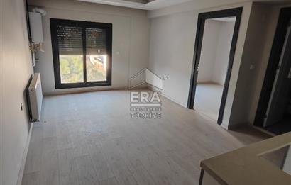 İZBANA YÜRÜME MESAFESİNDE SİFİR BİNADA KİRALİK 1+1 DAİRELER