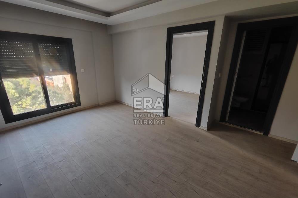 İZBANA YÜRÜME MESAFESİNDE SİFİR BİNADA KİRALİK 1+1 DAİRELER