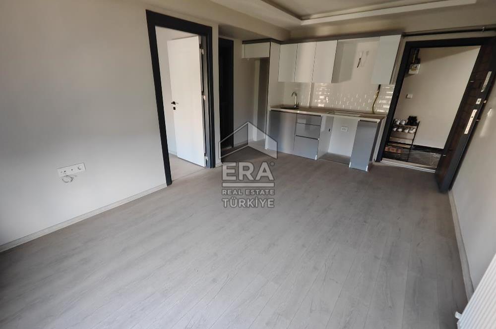 İZBANA YÜRÜME MESAFESİNDE SİFİR BİNADA KİRALİK 1+1 DAİRELER