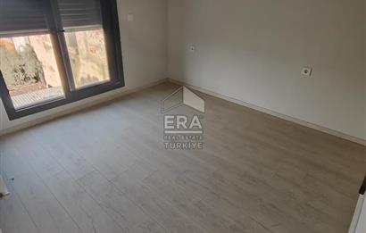 İZBANA YÜRÜME MESAFESİNDE SİFİR BİNADA KİRALİK 1+1 DAİRELER