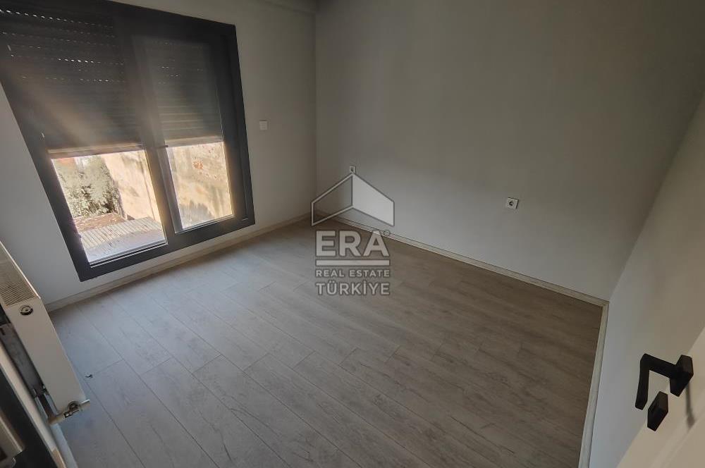 İZBANA YÜRÜME MESAFESİNDE SİFİR BİNADA KİRALİK 1+1 DAİRELER