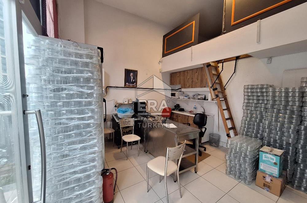 Ataşehir’de Satılık Dükkan 