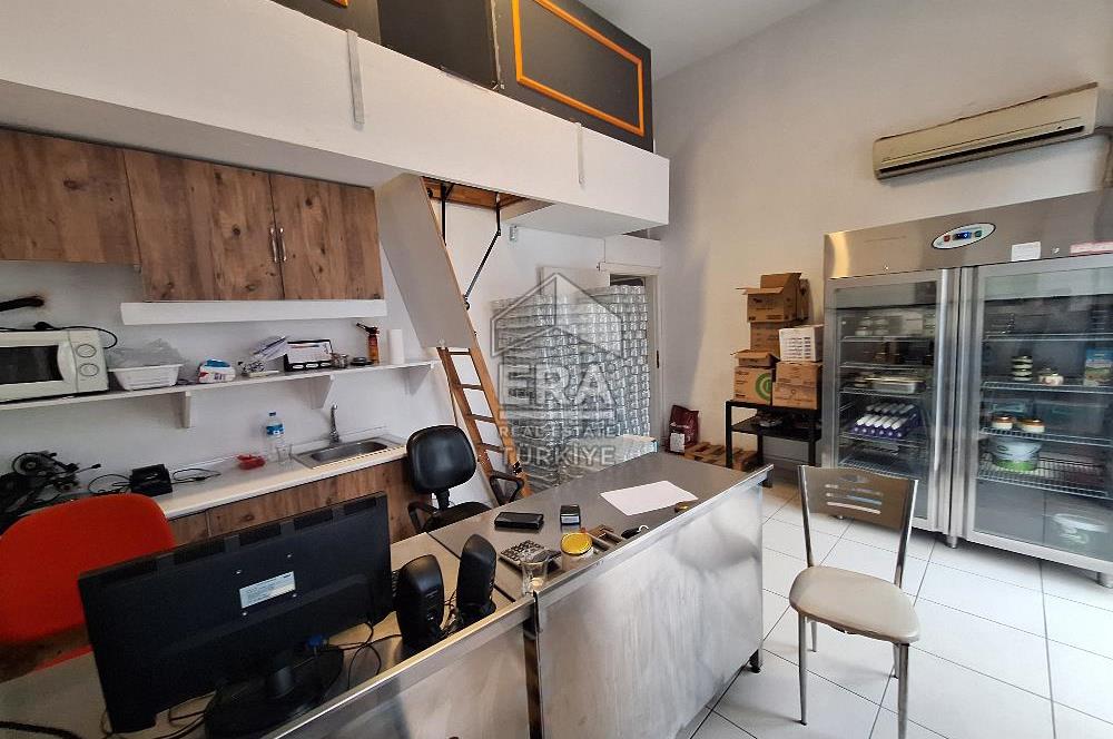 Ataşehir’de Satılık Dükkan 