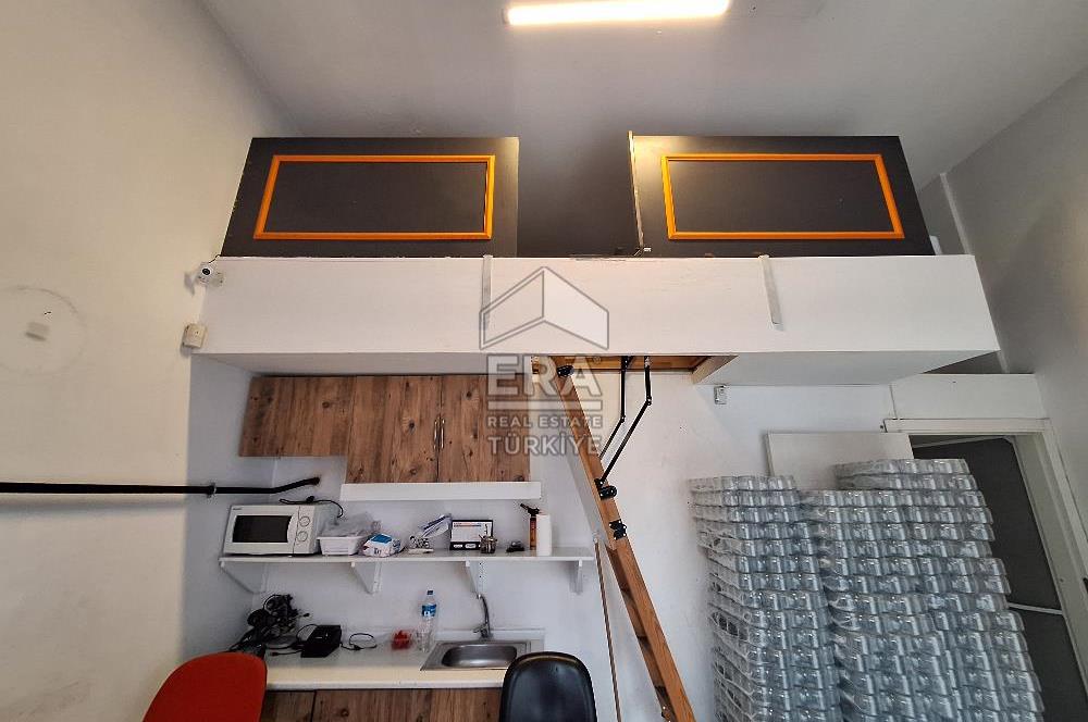 Ataşehir’de Satılık Dükkan 