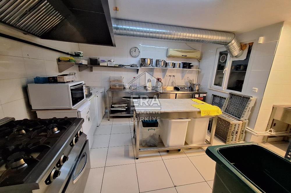 Ataşehir’de Satılık Dükkan 