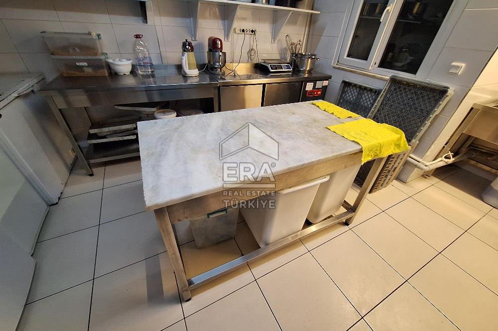 Ataşehir’de Satılık Dükkan 