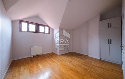 Kemer Country Su Evlerinde 6+2 Kiralık Müstakil Villa