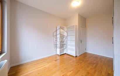 Kemer Country Su Evlerinde 6+2 Kiralık Müstakil Villa