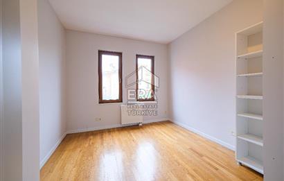 Kemer Country Su Evlerinde 6+2 Kiralık Müstakil Villa