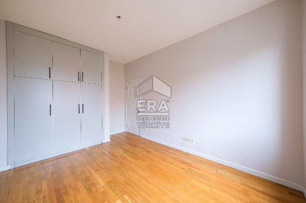 Kemer Country Su Evlerinde 6+2 Kiralık Müstakil Villa