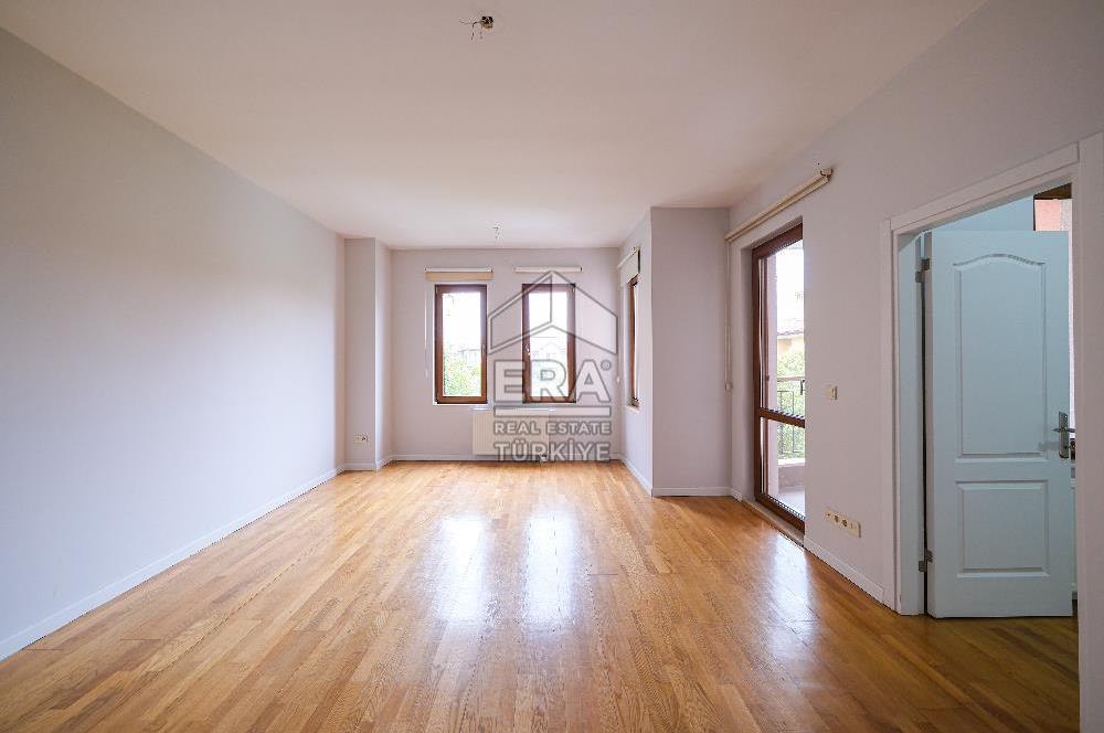 Kemer Country Su Evlerinde 6+2 Kiralık Müstakil Villa