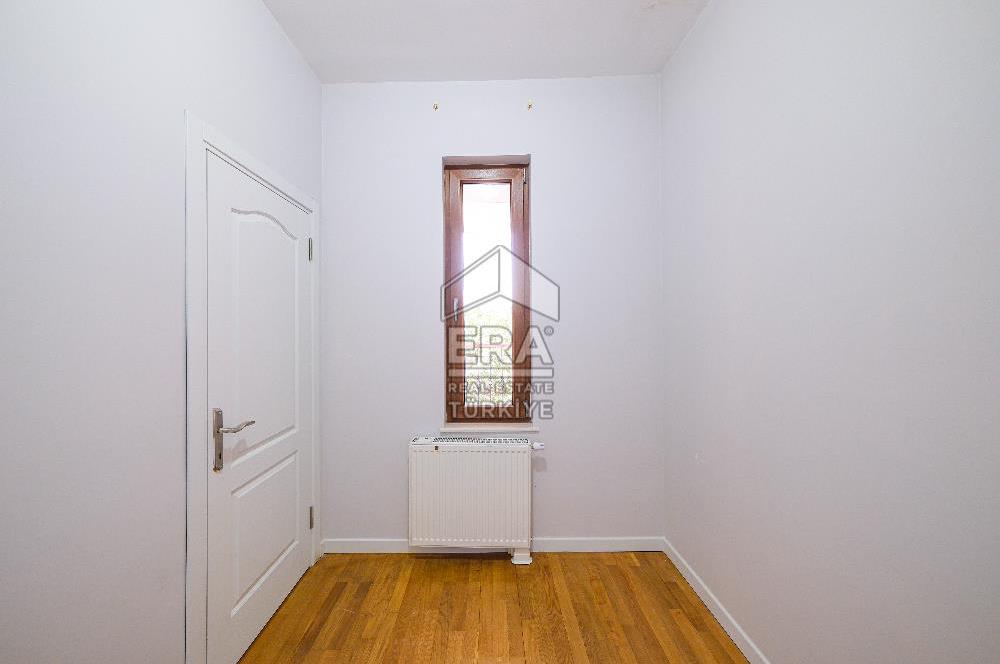 Kemer Country Su Evlerinde 6+2 Kiralık Müstakil Villa