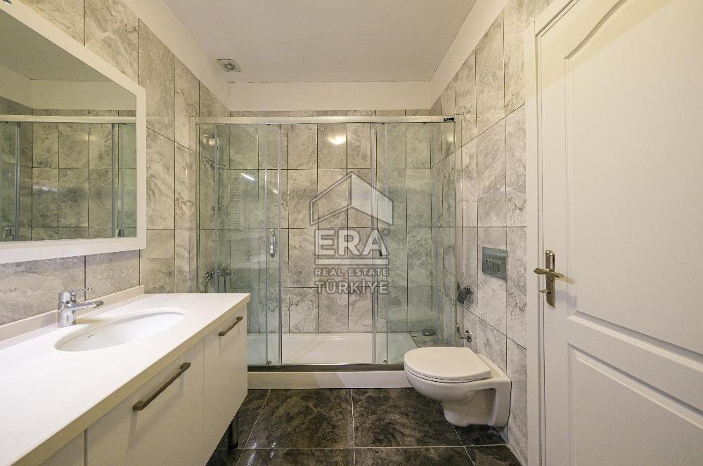 Kemer Country Su Evlerinde 6+2 Kiralık Müstakil Villa